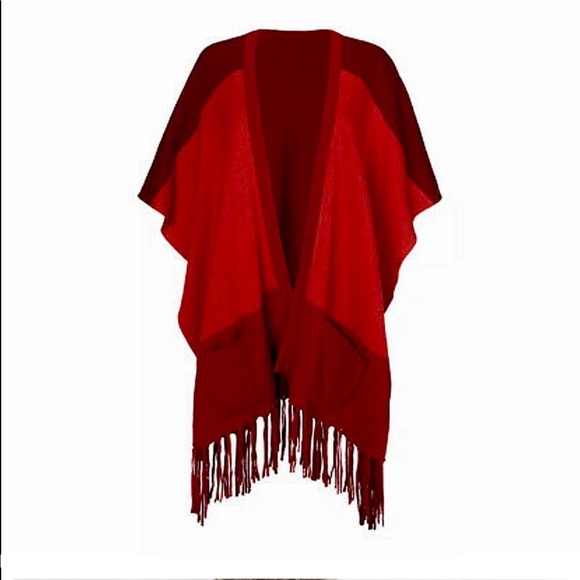 CAbi Sweaters - Cabi- fringe poncho shawl